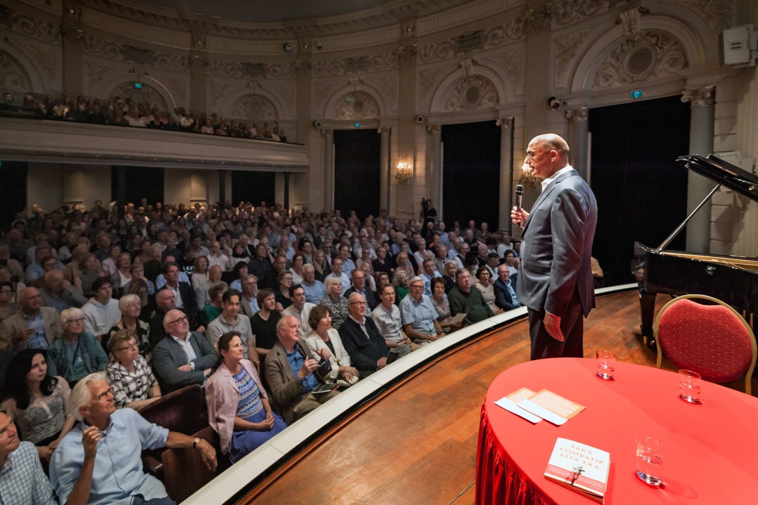 19093028_10155501534749656_3184656717178162161_o