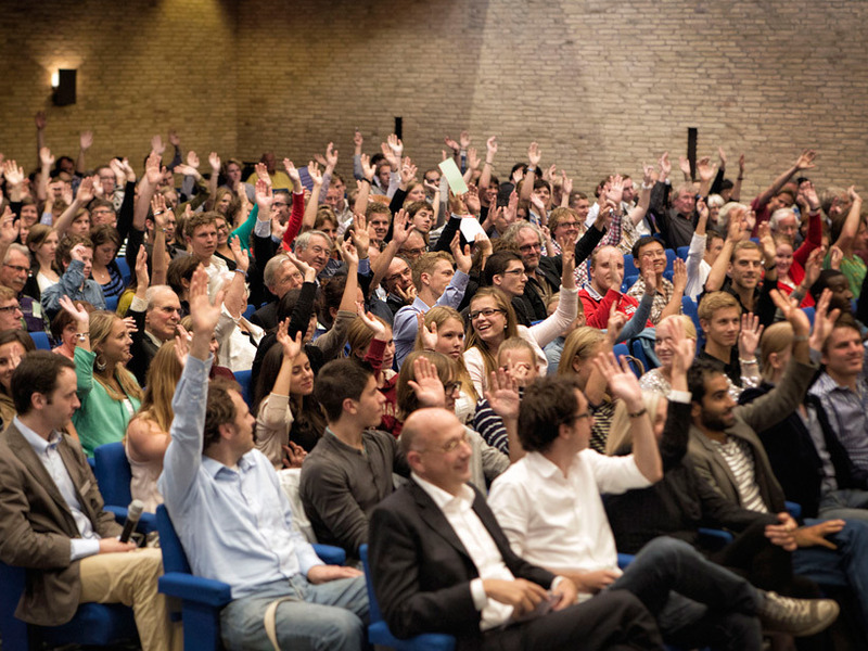 large_06._A_packed_auditorium_for_the_Nexus_Masterclass_2012