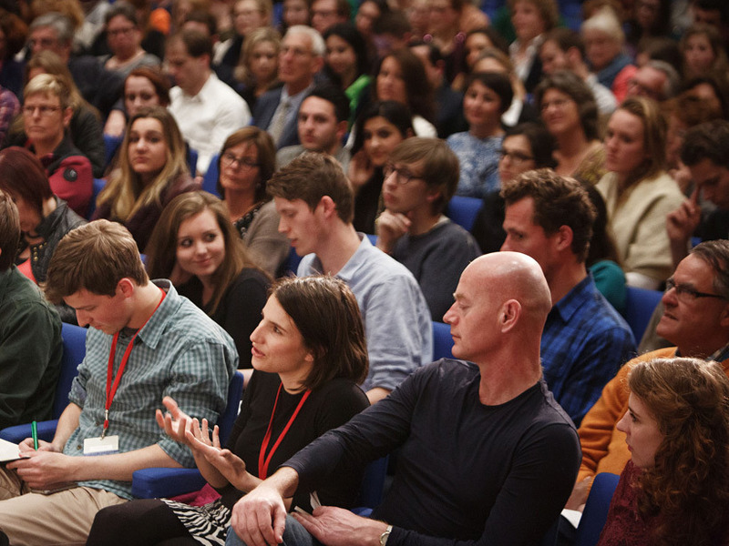 large_6.-Connect-member-Nina-de-Wit-in-conversation-with-Lila-Azam-Zanganeh