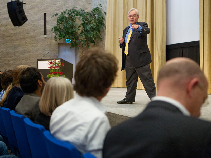 large_05._Q_A_with_students_at_the_Nexus_Masterclass_2012