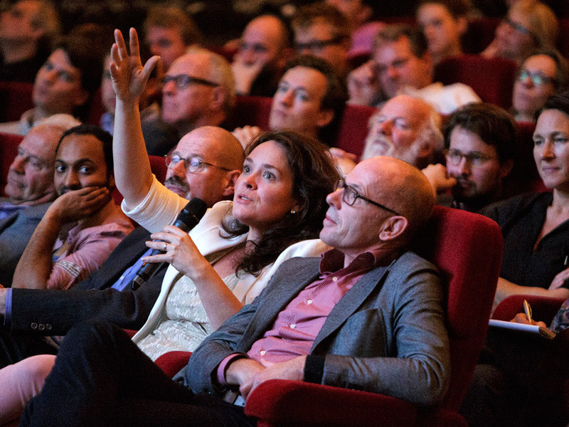 large_6.-Debate-with-the-audience