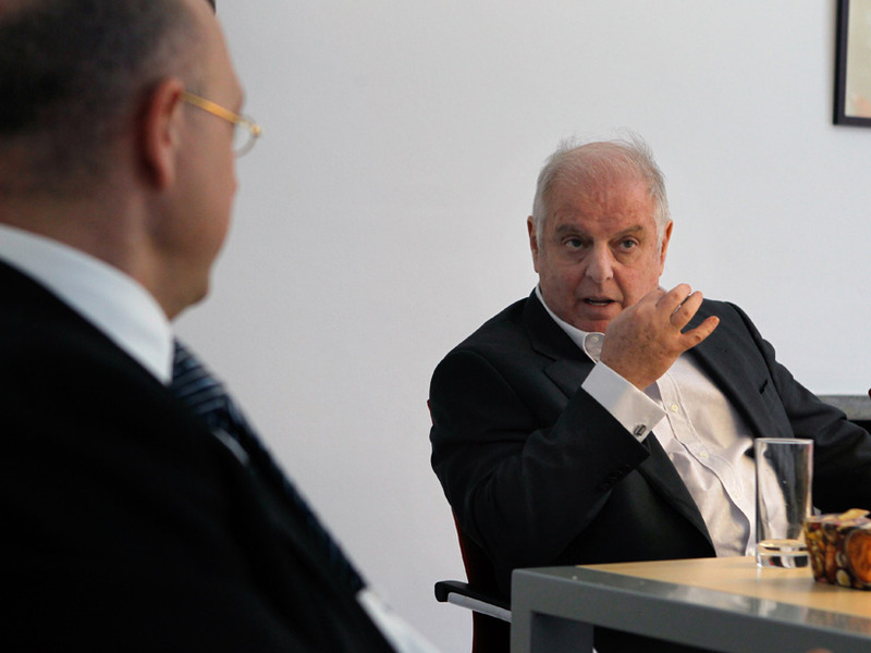 large_Barenboim-1